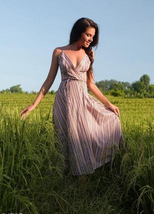 Шикарное романтичное платье в полоску и на запах, от gepur