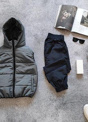 Жилетка + спортивные штаны из плащевки