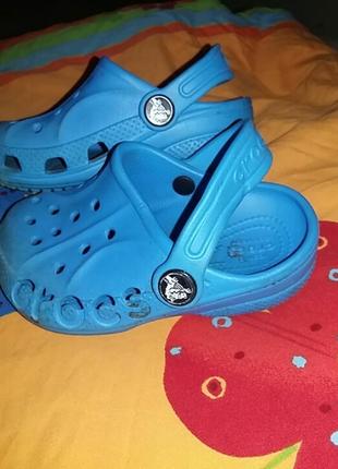 Якісні ортопедичні crocs.