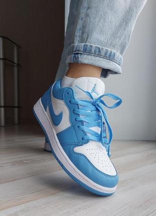 Женские кроссовки jordan 1 retro low люкс качество