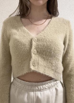 Вкорочений кардиган stradivarius