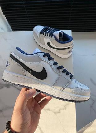 Женские кроссовки jordan 1 quantity low люкс качество10 фото