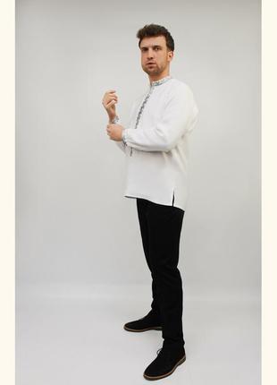 Чоловіча сорочка вишиванка біла лляна "barvinok" зі срібною вишивкою2 фото