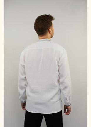 Чоловіча сорочка вишиванка біла лляна "barvinok" зі срібною вишивкою3 фото