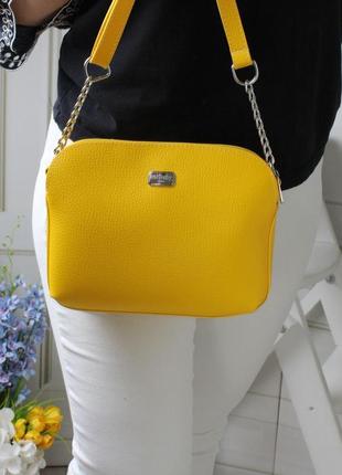 Женская стильная и качественная сумка из искусственной кожи люкс качества св.беж8 фото