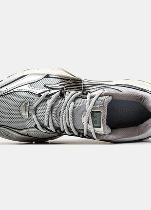 Чоловічі кросівки saucony cohesion 2k silver black сріблястого з чорним кольорів5 фото