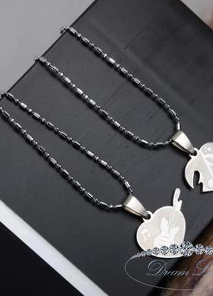 Парные кулоны для влюбленных из нержавеющей медицинской стали 094