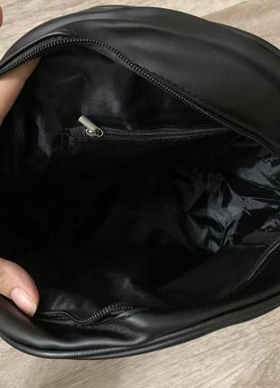 Чорний жіночий рюкзак міні9 фото