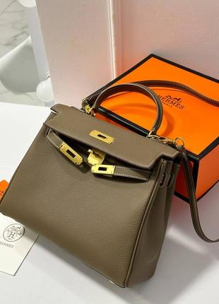 Жіноча шкіряна сумка в стилі hermes