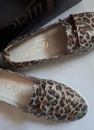 Шкіряні туфлі під леопарда на платформі gloria(розмір 36)1 фото