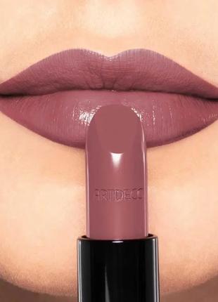 Помада для губ artdeco perfect color lipstick 820 — creamy rosewood