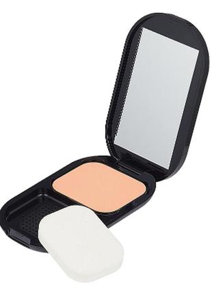 Пудра для лица max factor facefinity compact foundation spf 20 001 - porcelaine (фарфоровый)4 фото