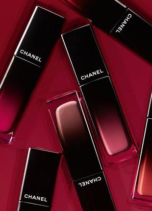 Лак для губ chanel rouge allure laque 73 - invincible6 фото