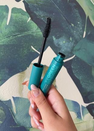 Тушь для ресниц maybelline new york green edition mega mousse mascara 001 - blackest black6 фото