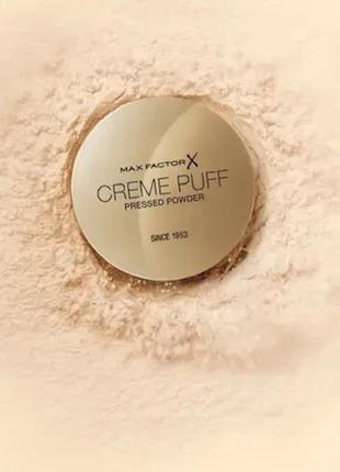 Пудра для лица max factor creme puff pressed powder 55 - candle glow (отблеск свечи)5 фото