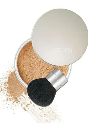 Пудра-основа для обличчя artdeco mineral powder foundation 03 — soft ivory (м'яка слонова кістка)7 фото