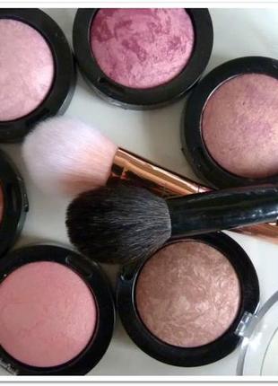 Румяна для лица max factor creme puff blush 15 - seductive pink (соблазнительные розовый)4 фото