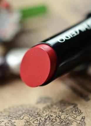 Бальзам для губ shiseido colorgel lipbalm 106 — redwood (red)7 фото