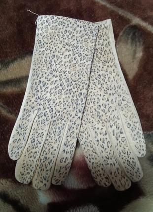 Нові шкіряні перчатки (замша) 7р."7,5р.(світло-бежеві)