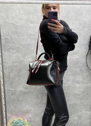 Чорна з червоним краєм - два окремих відділи на блискавках - стильна, легка та вмістка сумка (0511)