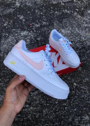 Nike air force 1 sage low white\pink (рефлективні вставки) 🆕 жіночі кросівки найк 🆕