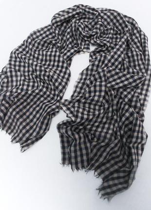 Широкий шерстяний шарф khadi & co