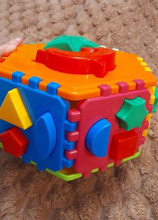 Развивающая, игрушка шестигранный сортер, фигуры, звери, цвета 1-4 года1 фото