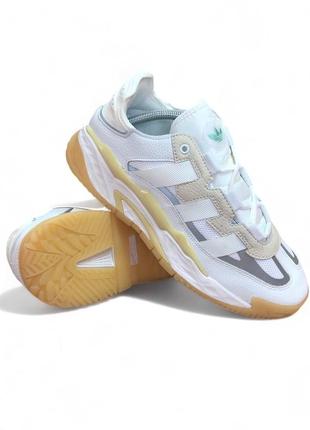 Didas niteball white