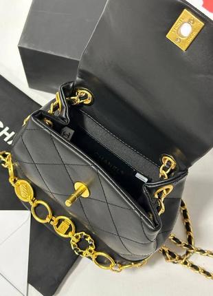 Женский кожаный рюкзак в стиле chanel5 фото