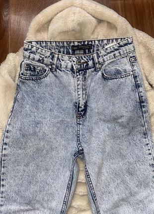 Джинсы трендовые голубые белые джинс коттон светлые mom dekloy новое состояние5 фото