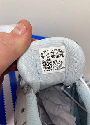 Кроссовки adidas3 фото
