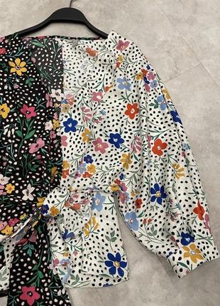 Атласна блуза топ із заходом і квітковим принтом6 фото