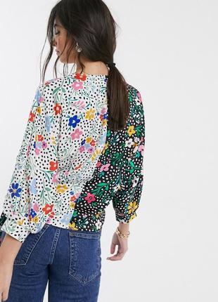Атласная блуза топ на запах и цветочным принтом8 фото