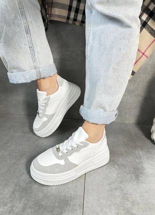 Кеди  в різних кольорах