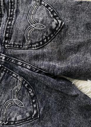 Джинсы темные потертые джинсовые брюки на девочку8 фото