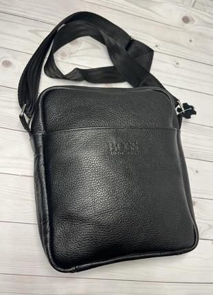 Кожаная мужская сумка в стиле hugo boss1 фото