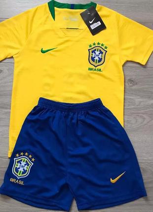 Футбольная форма сборной бразилии4 фото