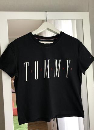 Футболка tommy jeans