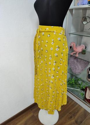 Стильная юбка миди, цветочный принт вискоза спереди распорка2 фото