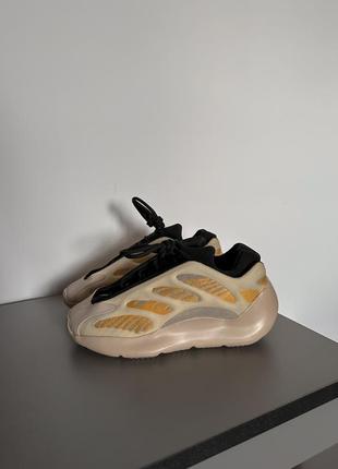 Кроссовки adidas