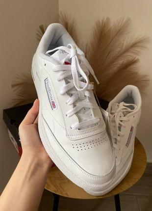 Шкіряні кросівки reebok classic club c 85