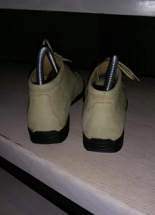 Нубуковые бежевые ботинки ecco размер 37 ( 23,7 см).5 фото