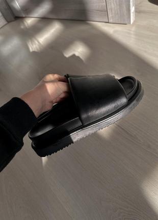 Тапки hm