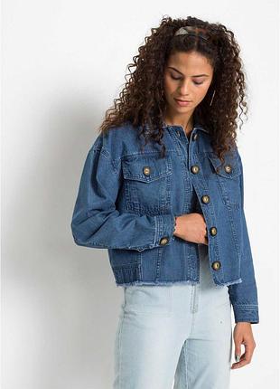 Куртка джинсова