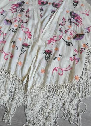 Легкая накидка с вышивкой и бахрамой, хаоры3 фото