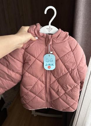 Стильная качественная куртка
🔹хит продажи!
синтепон. подкладка мягушка-флис.
верх плащевка, розовая и голубая1 фото
