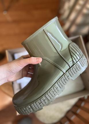 Резиновые ugg