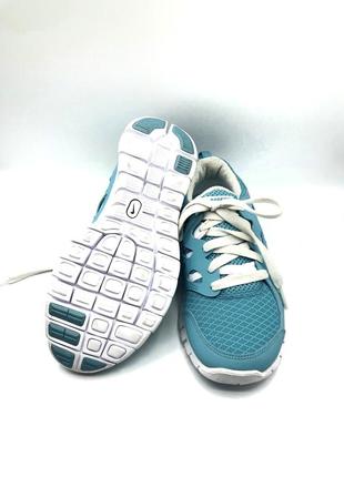 Оригинальные кроссовки 👟 женские от бренда nike размер 38,55 фото