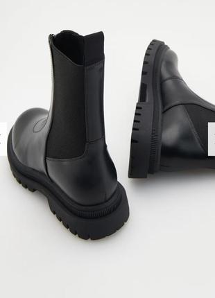 Ботинки женские