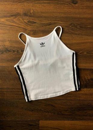 Топ adidas